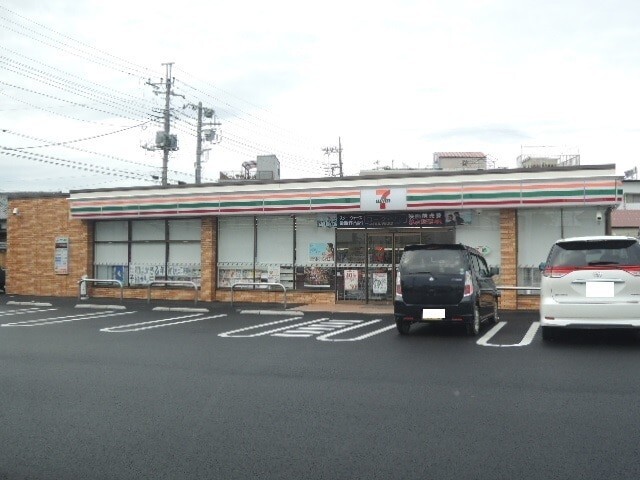 コンビニ　セブンイレブン朝日町店（コンビニ）まで450m