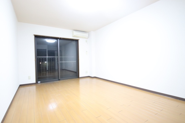 居室・リビング　※別室の参考写真の為、現況優先です。