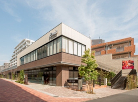 ショッピングセンター　エミオ 石神井公園（ショッピングセンター）まで876m