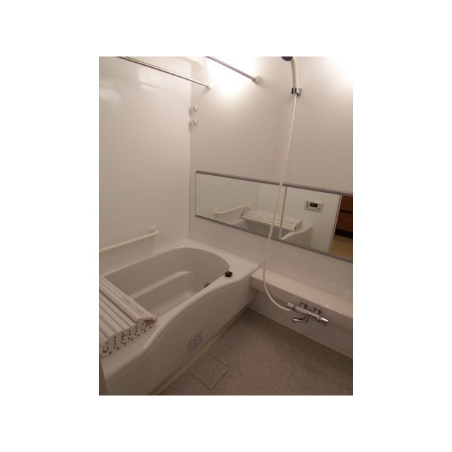 バス・シャワールーム　バス※別部屋参考写真