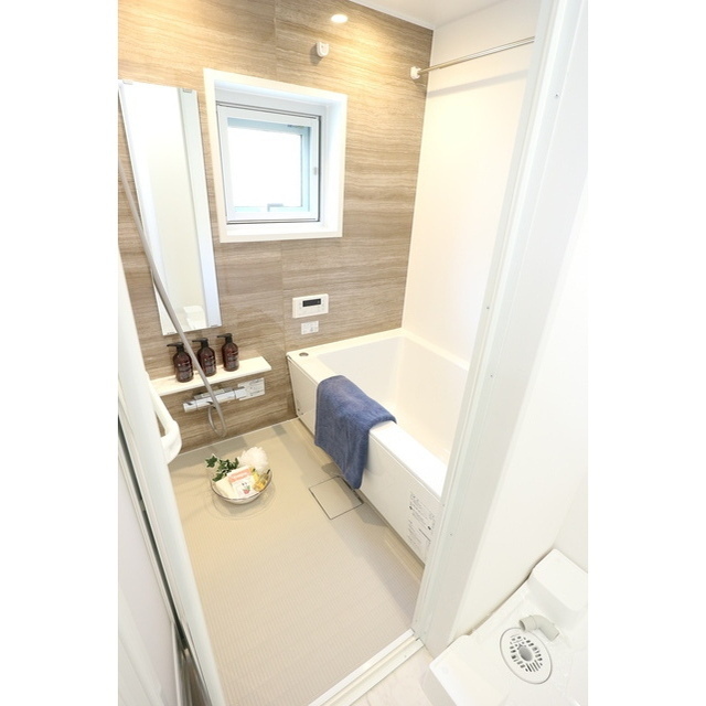 バス・シャワールーム　※家具は撮影用です。