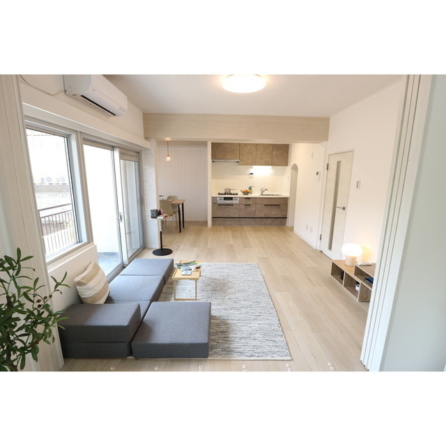 居室・リビング　※家具は撮影用です。