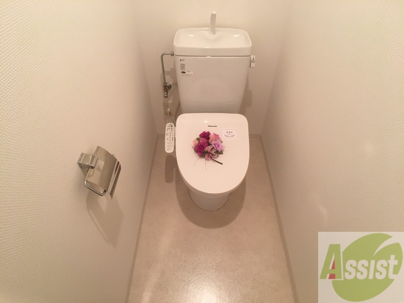 トイレ　トイレです。ウォシュレット付を探している方、おすすめです。