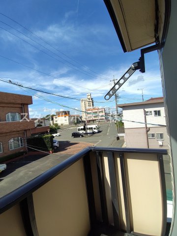 バルコニー　別部屋写真です。