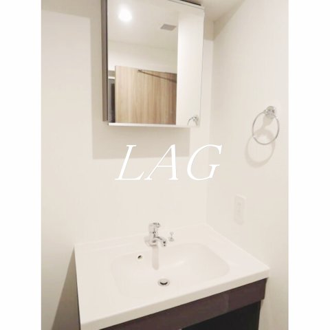 洗面設備　洗面台です。