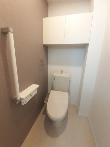 トイレ　コンパクトで使いやすいトイレです
