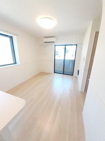 居室・リビング　使いやすいリビングです