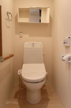 トイレ　シャワー付トイレ