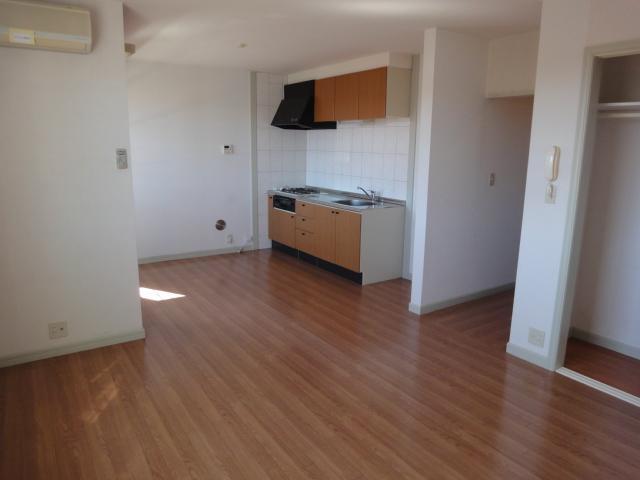 居室・リビング　リビング