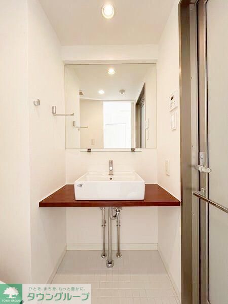 洗面設備　お部屋探しは株式会社　タウンハウジング　までお気軽にお問合…