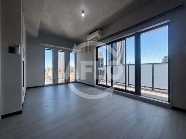 居室・リビング　リンクハウス北梅田　リビング