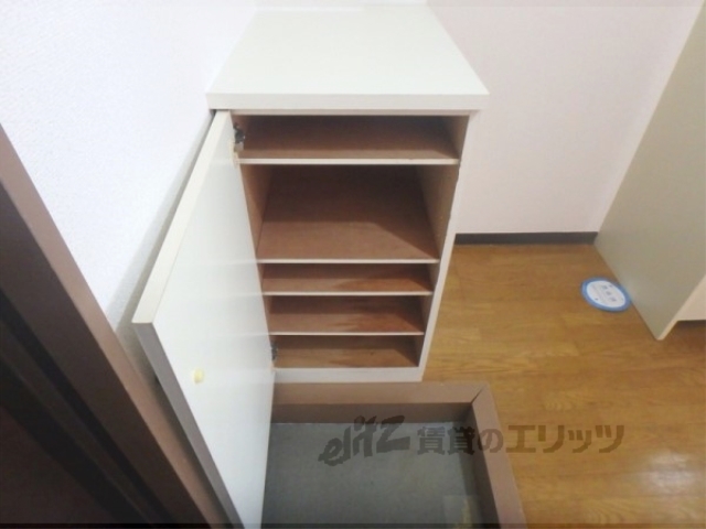 収納　下駄箱