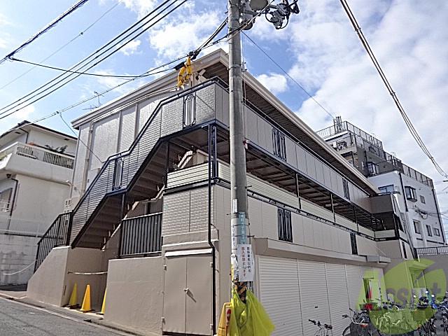 建物外観　豊中市本町「ラ・ルーチェ」