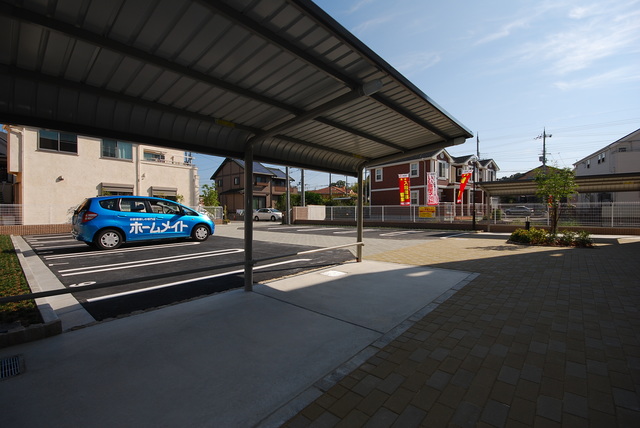 駐車場　駐車場