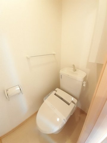 トイレ　コンパクトで使いやすいトイレです