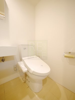 トイレ　HTピア赤坂