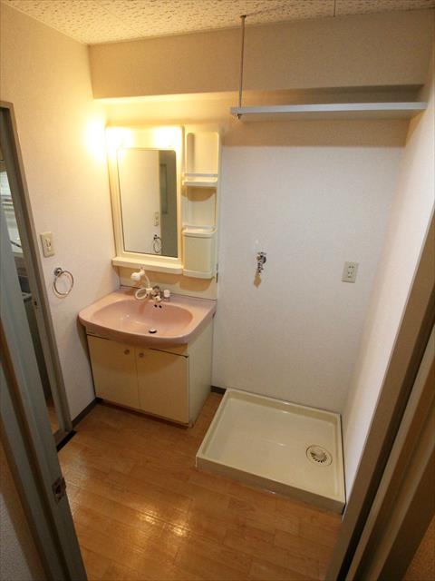 洗面設備　松山市味酒町　シャンピア味酒　洗面所