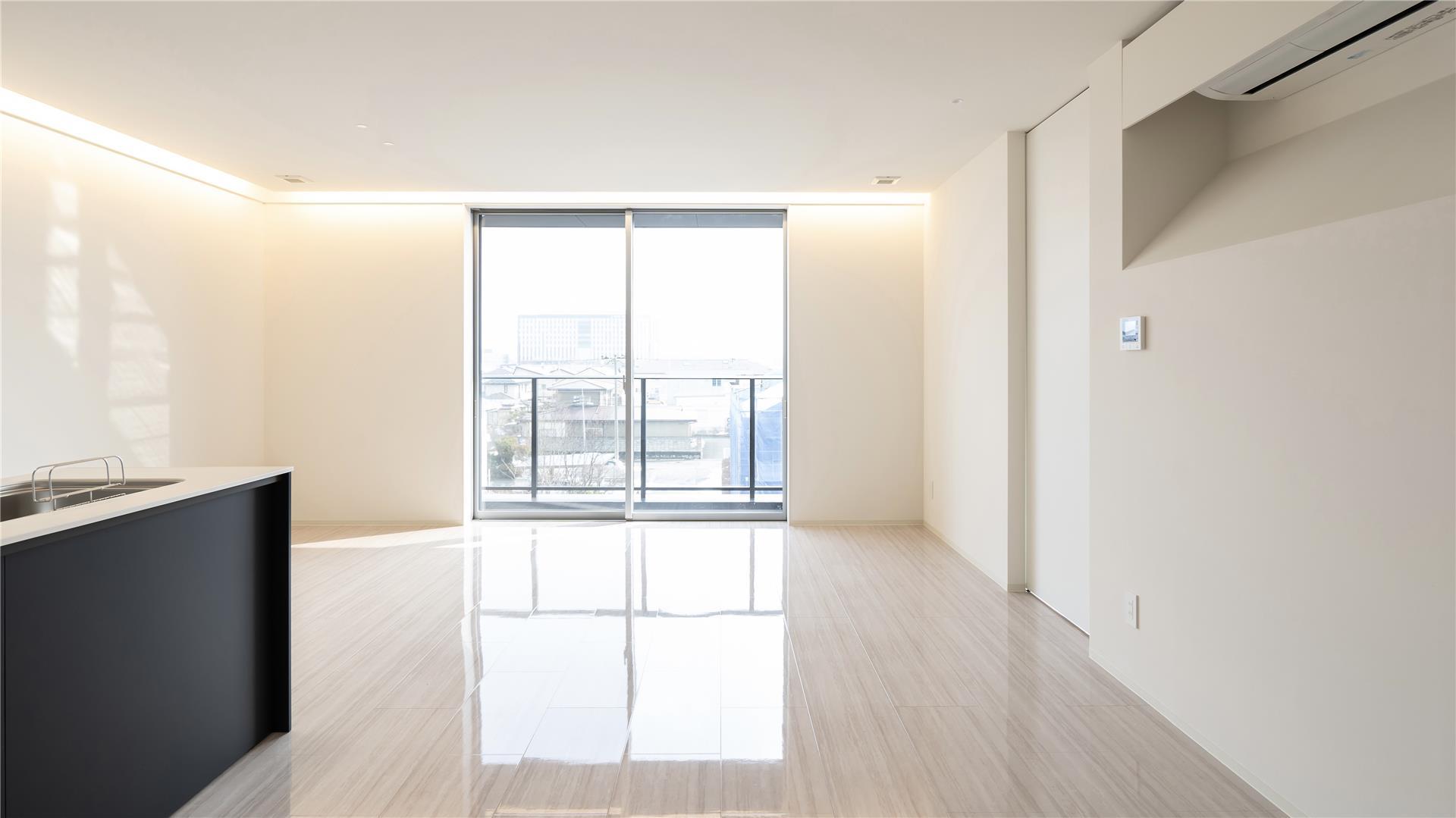 居室・リビング　朝日が差し込むリビング