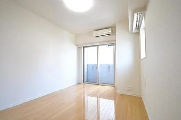 居室・リビング　☆明るい居室☆