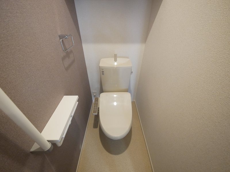 トイレ　ウォシュレット