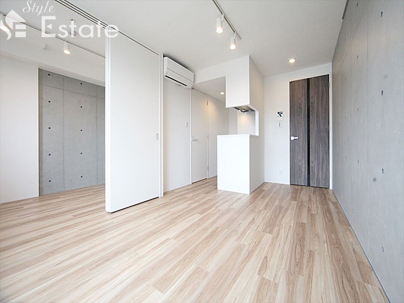 居室・リビング　内装