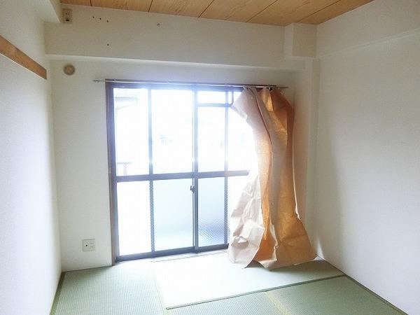 その他部屋・スペース　ゆったりとくつろげる和室！