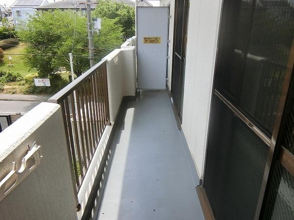 バルコニー　南向きバルコニー！