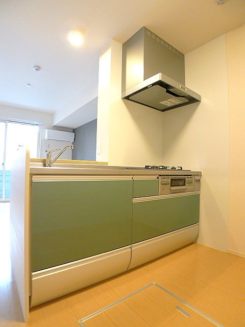 キッチン　写真は同型タイプ