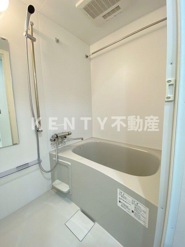 バス・シャワールーム　日々の疲れを癒すお風呂付です