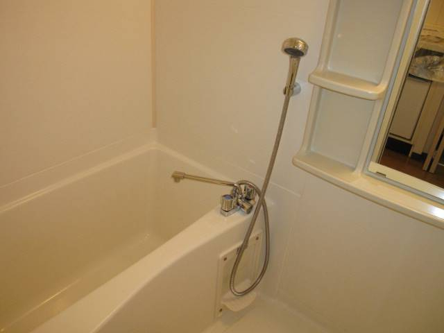 バス・シャワールーム　浴室