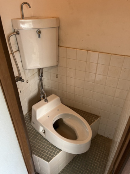 トイレ　※別部屋の写真です