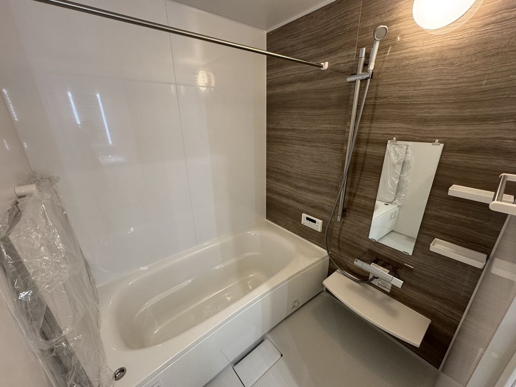 バス・シャワールーム　バス