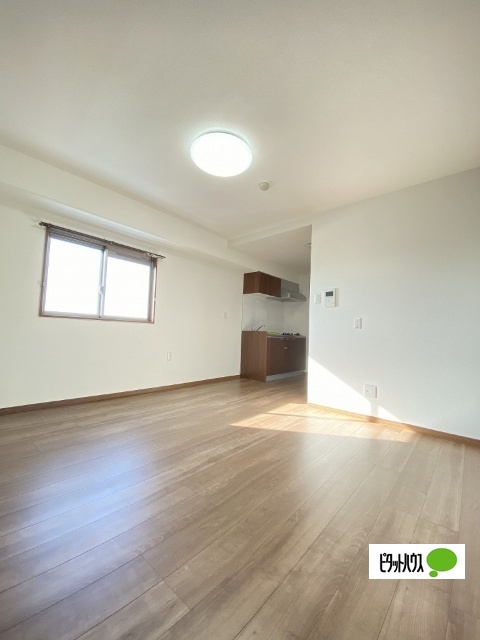 居室・リビング　６０３　イメージ