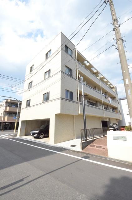 建物外観　♪数少ない屋上にドックラン付き♪