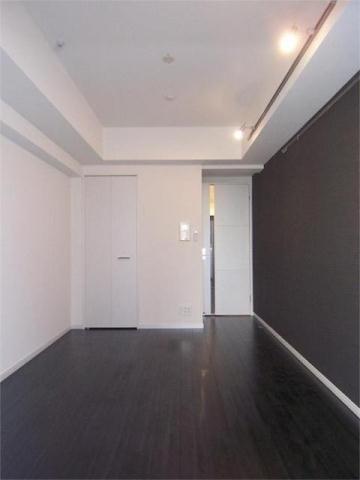 居室・リビング　※別部屋の参考写真です。