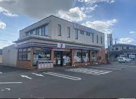 コンビニ　セブンイレブン松橋東店（コンビニ）まで1200m