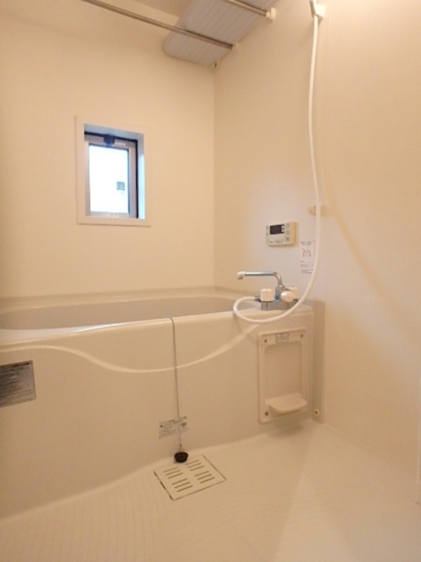 バス・シャワールーム　図面と現状に相違がある場合には現状を優先