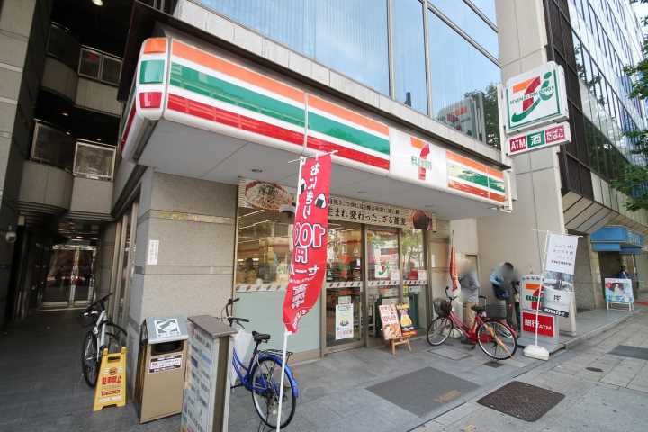 コンビニ　セブン－イレブン大阪南久宝寺町２丁目店（コンビニ）まで172m