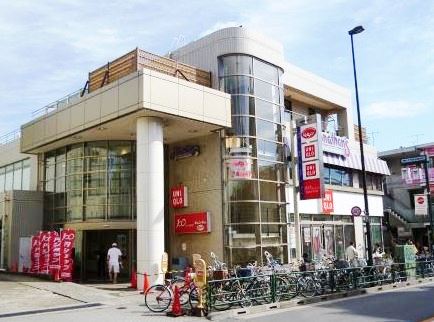 飲食店　ジョナサン　駒沢店（飲食店）まで885m