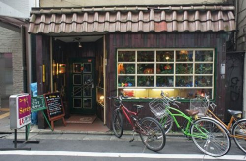 飲食店　セブン（飲食店）まで964m