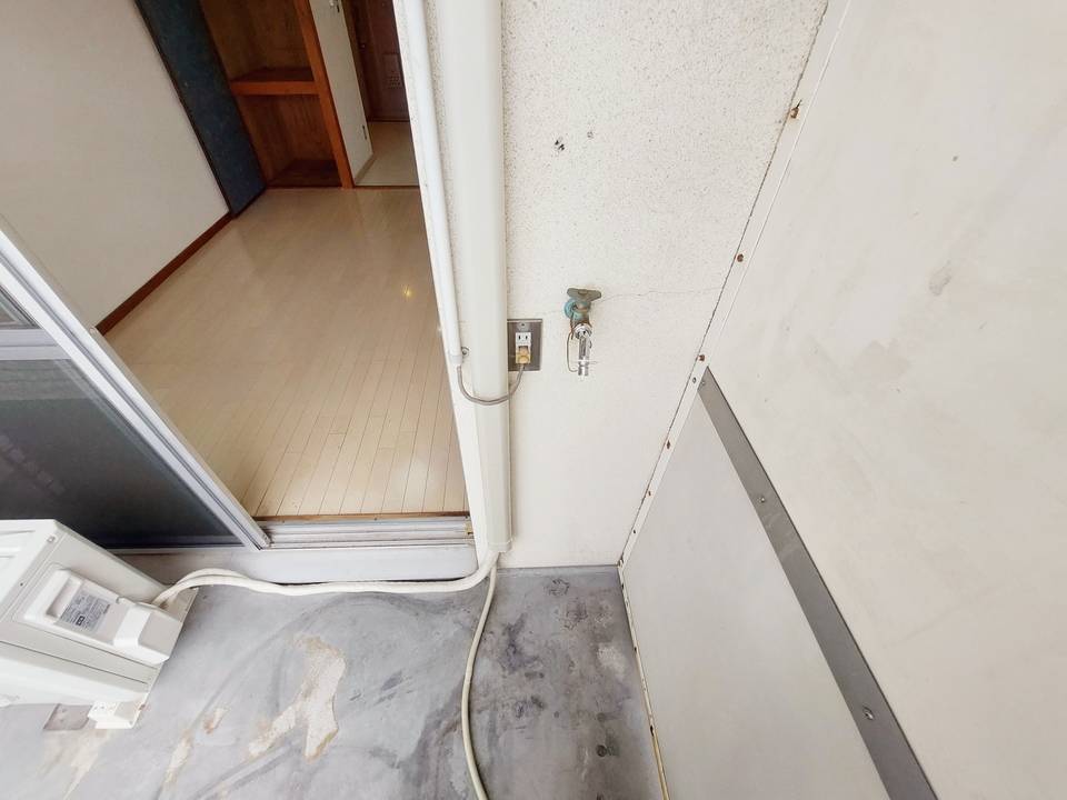 洗面設備　洗濯機置場