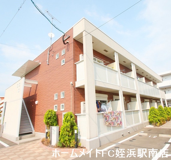 建物外観　★充実設備の単身物件♪★