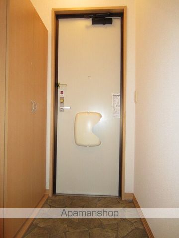 D’コートラスタ III棟の玄関写真