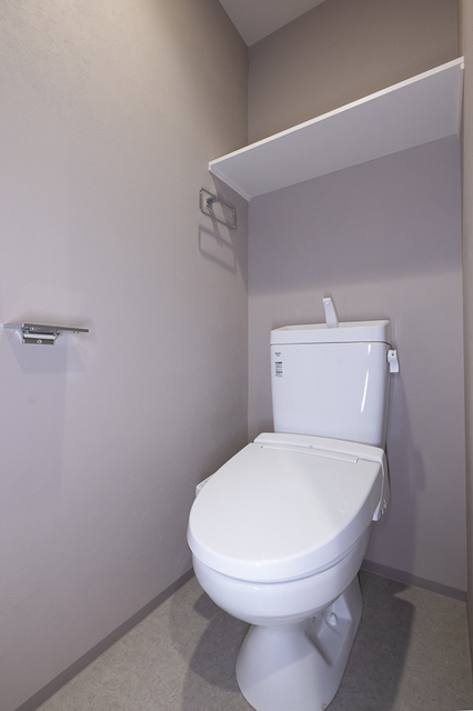 トイレ　※写真は同タイプ住戸です。