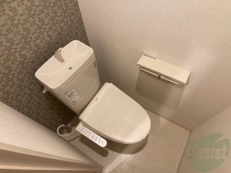 トイレ　ウォシュレット機能がついたトイレ。安心して使用できますね。