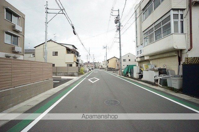 その他　周辺道路（その他）まで10m