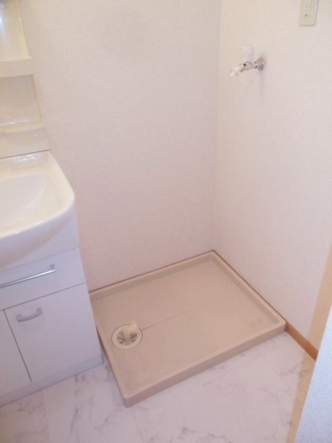 その他設備　★防水パン付き洗濯機置場です★
