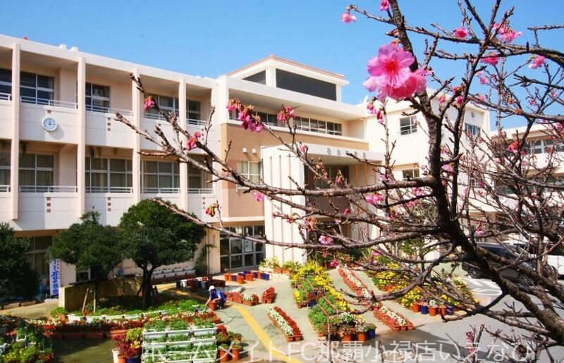 中学校　うるま市立石川中学校（中学校）まで2539m