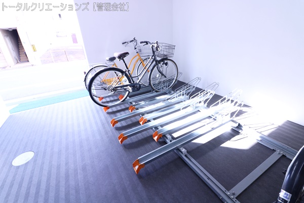 駐車場　駐輪場