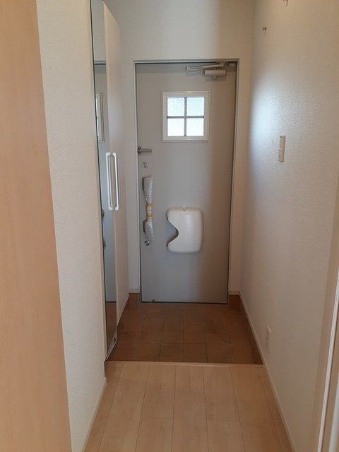 玄関　玄関